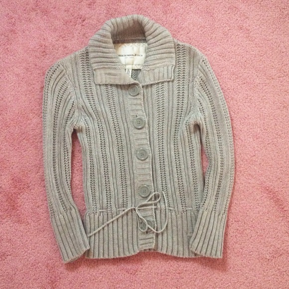 Abercrombie & Fitch Sweater