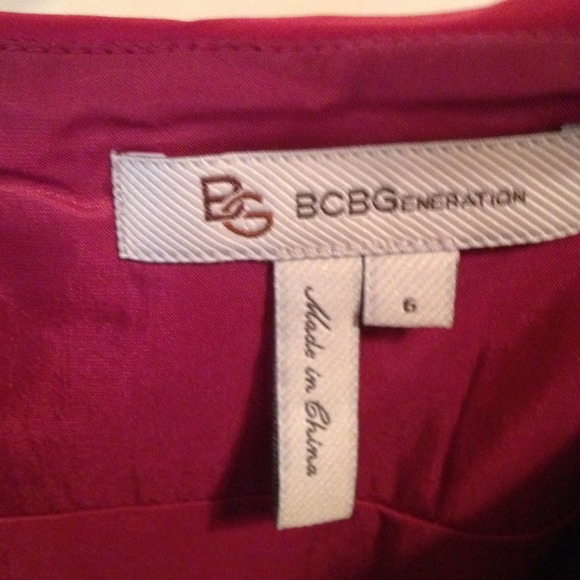 Strapless silky pink cocktail dress w lace trim - Picture 2 of 3