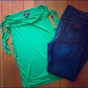 Sleeveless Banana Republic top