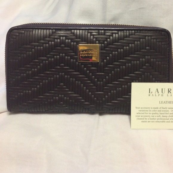 🚫SOLD🚫Ralph Lauren Zip Wallet