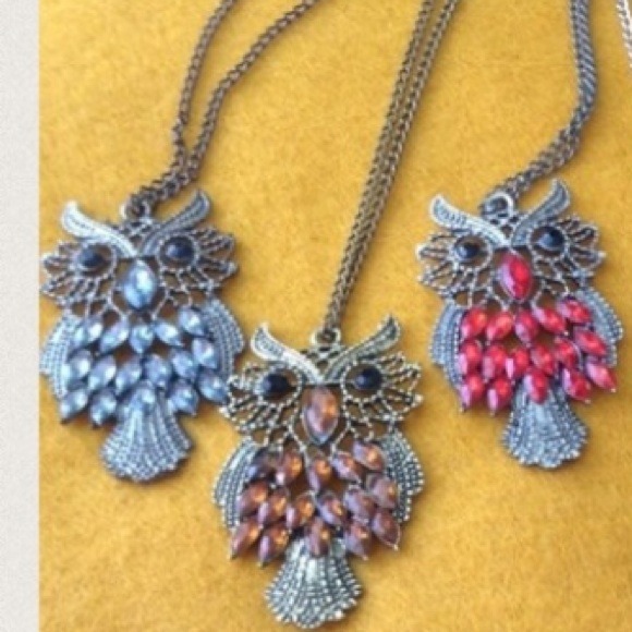 Very pretty owl necklaces $5 each