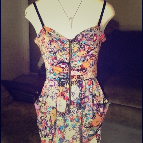 Weekend sale!!!    Floral Dress