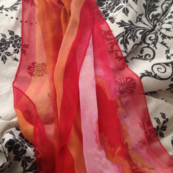 Scarf NWT