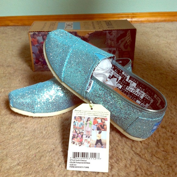 ❌ON HOLD❌ turquoise glitter toms