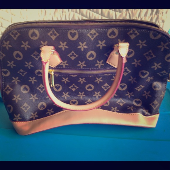 Brown & tan purse