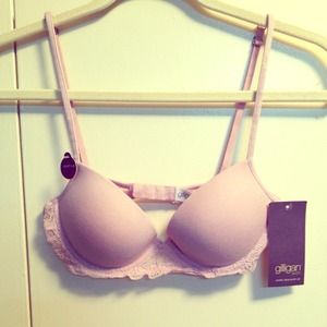 34B bra NWT