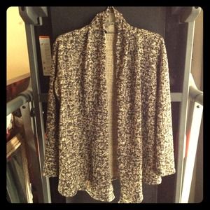 ❌SOLD❌Patterned Knit Cardigan