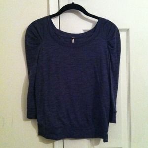 FREE PEOPLE NAVY SWEATER