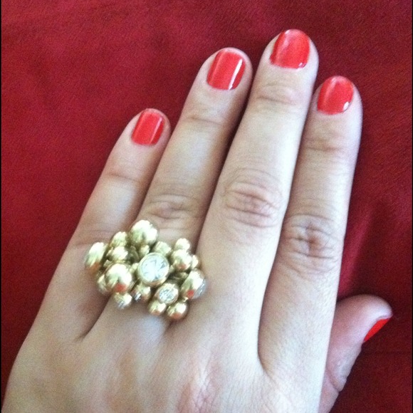 Fun ring! - Picture 2 of 3