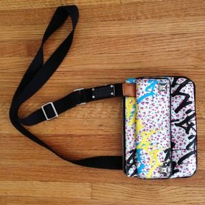 🎉🎉L.A.M.B. Crossbody purse.🎉🎉