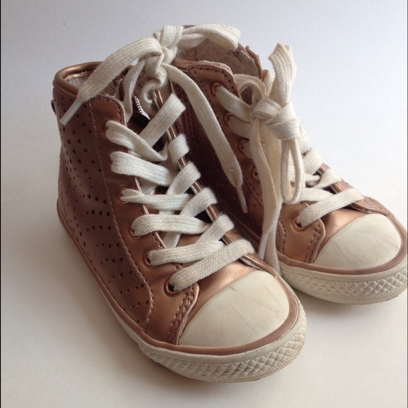 Zara Kids/ toddler Girls sneakers sz 7