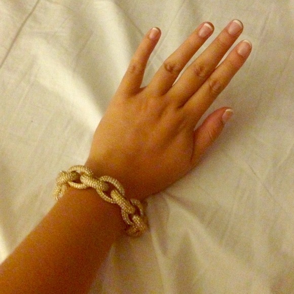 ❌SOLD❌J Crew Classic Pavé link bracelet