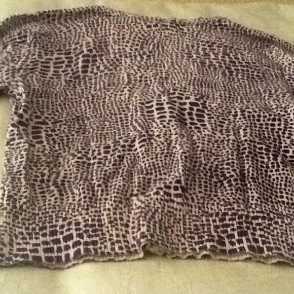 Plum/Blush Animal Prt. Card. w/ Rhinestone Buttons - Picture 3 of 3