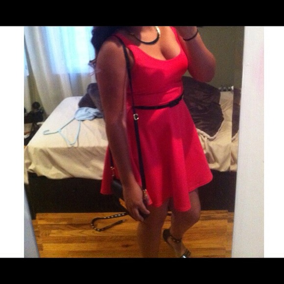 Coral Skater Dress S-M - Picture 2 of 2