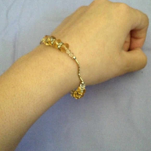 Yellow bracelet - Picture 2 of 4