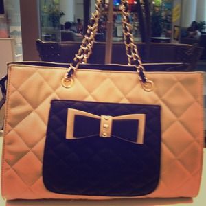 Large Quilted Bow Bag