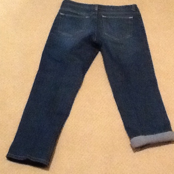 Capris - Picture 2 of 3