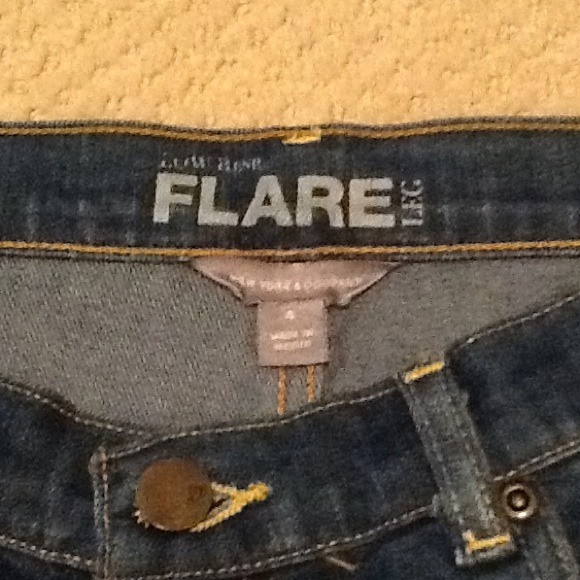 Capris - Picture 3 of 3