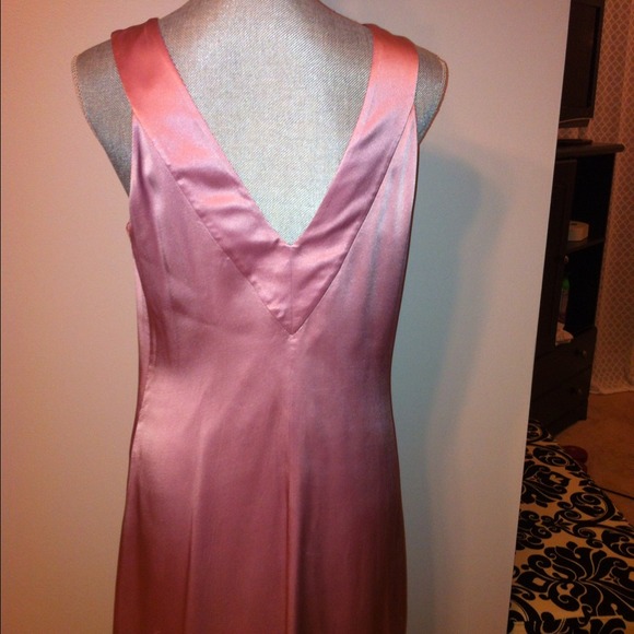 Sale!💲🎉 designer Marciano silk dress - Picture 2 of 4