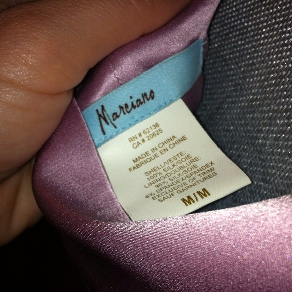 Sale!💲🎉 designer Marciano silk dress - Picture 4 of 4