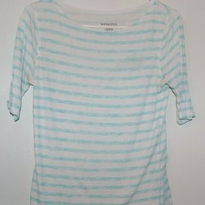 Elbow length striped shirt