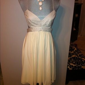 BCBG MAXAZRIA party dress ✂️👏👠👗💵 REDUCED PRICE