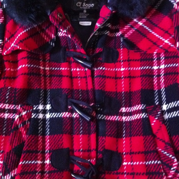 Sold in bundle Cozy Plaid Jacket - Picture 2 of 3