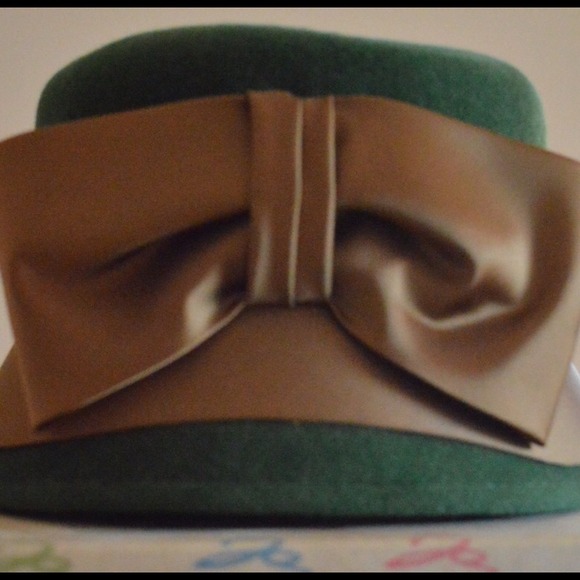 👒Vintage Hat👒 late 40's early 50's open to offer