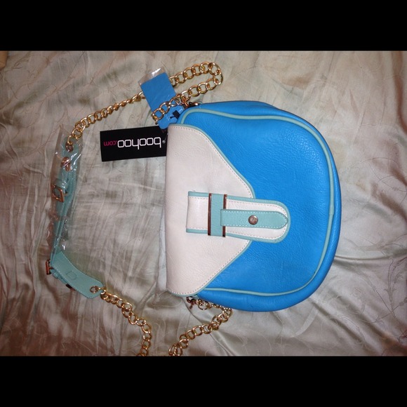 BOOHOO brand cross body aqua blue gold purse