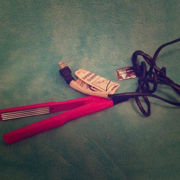 Miniature hair crimper!