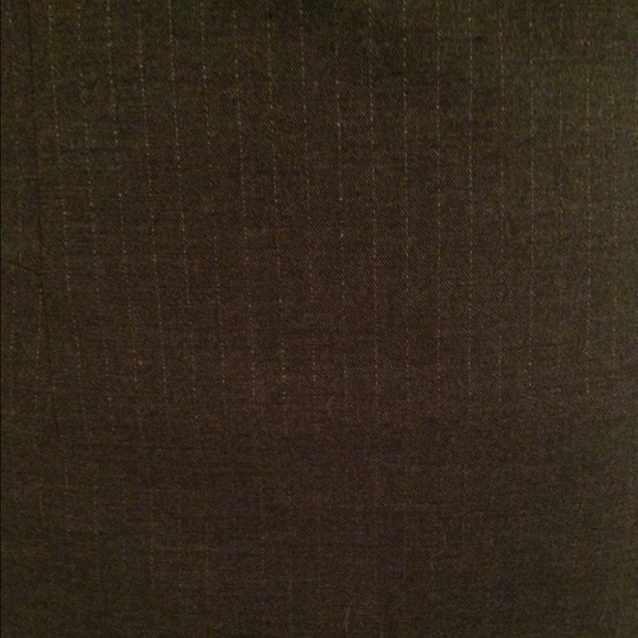 🚫Sold in Bundle🚫 Limited Grey Pinstripe Skirt - Picture 2 of 3