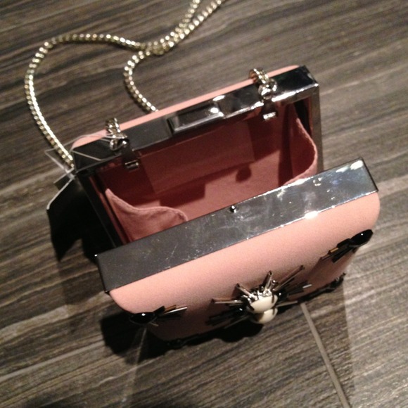 ❌Sold❌ NWT H&M Eco Conscious beaded clutch - Picture 4 of 4