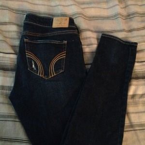 Hollister Dark Blue Skinny's & Scarf Bundle
