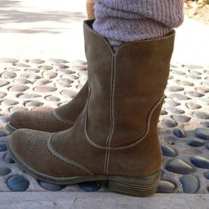 American eagle outfitters brown suede cowboy boots