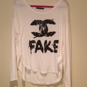 🔥cream CC fake long sleeve tee ✨