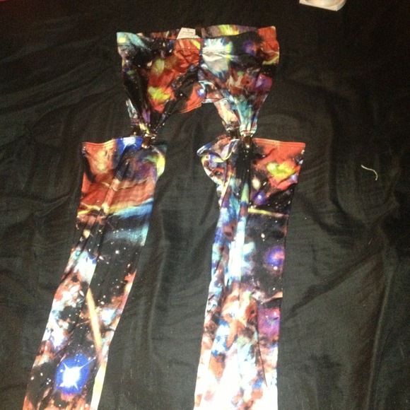 NEW SEXY GALAXY LEGGINGS !