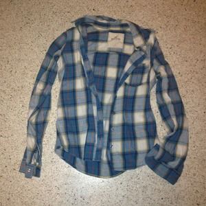 Plaid Hollister flannel