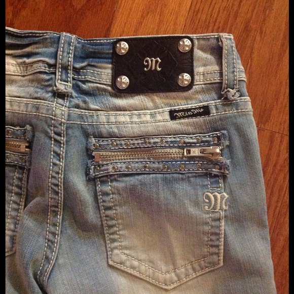 !!!!!!SOLD !!!!!Missy Me skinny Jeans new w/tags