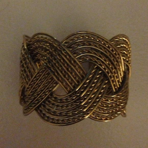 ⭐⭐Nothingless bangle⭐⭐ - Picture 2 of 4