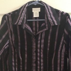 SALE🌟Black with Lavender striped shirt