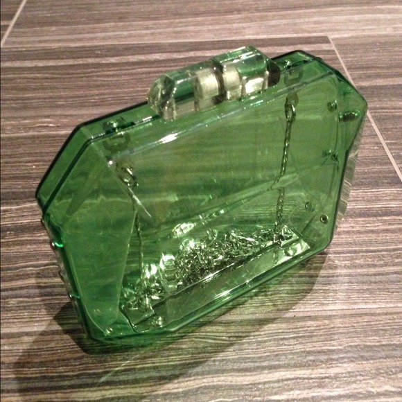 ❌Sold❌ Zara lucite green clutch - Picture 2 of 4