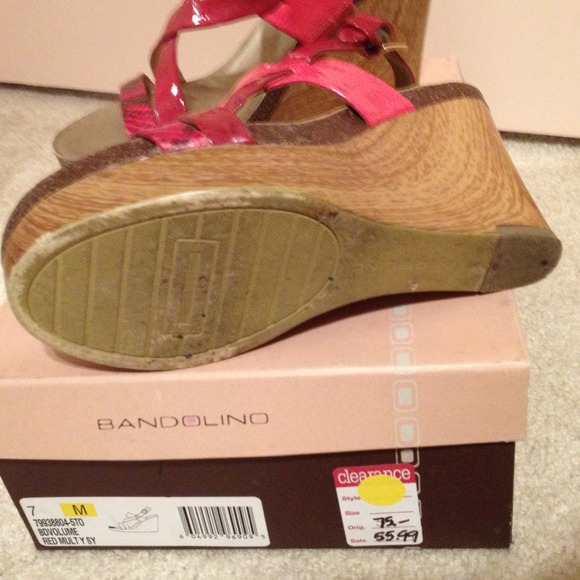 Strappy Wedge by Bandolino size 7 - Picture 3 of 4