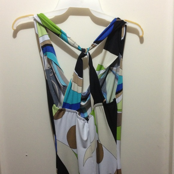 Really cute dress - Picture 2 of 2