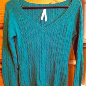 JIMMY'Z green sweater