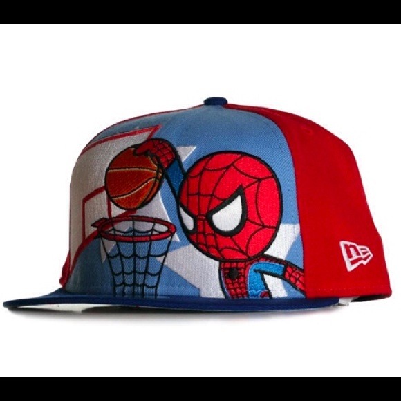 NWOT spider man tokidoki hat