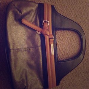 Jessica Simpson purse