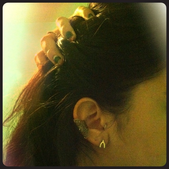 Ear cuff!