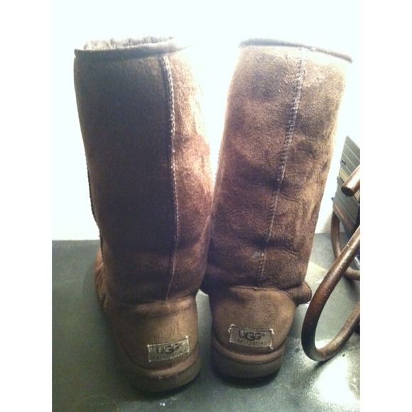 AUTHENTIC Tall chocolate brown UGG boots