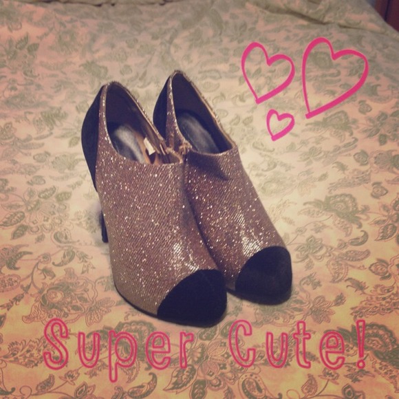 Forever 21 glitter heels