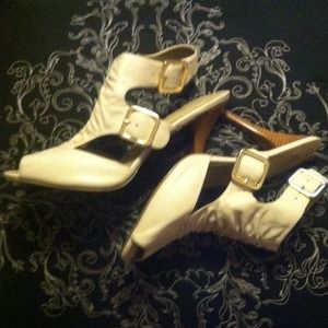 FLASH SALE!!! Host Pick Ciao Bella Leather Booties